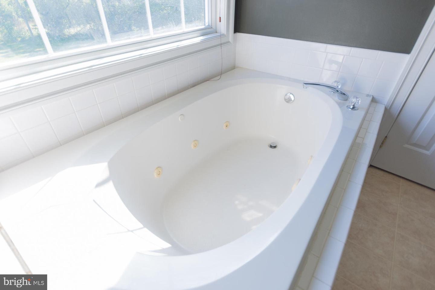 3460 WICKLIFFE RD, BERRYVILLE, Virginia 22611, 3 Bedrooms Bedrooms, ,2 BathroomsBathrooms,Residential,For sale,3460 WICKLIFFE RD,VACL2006004 MLS # VACL2006004