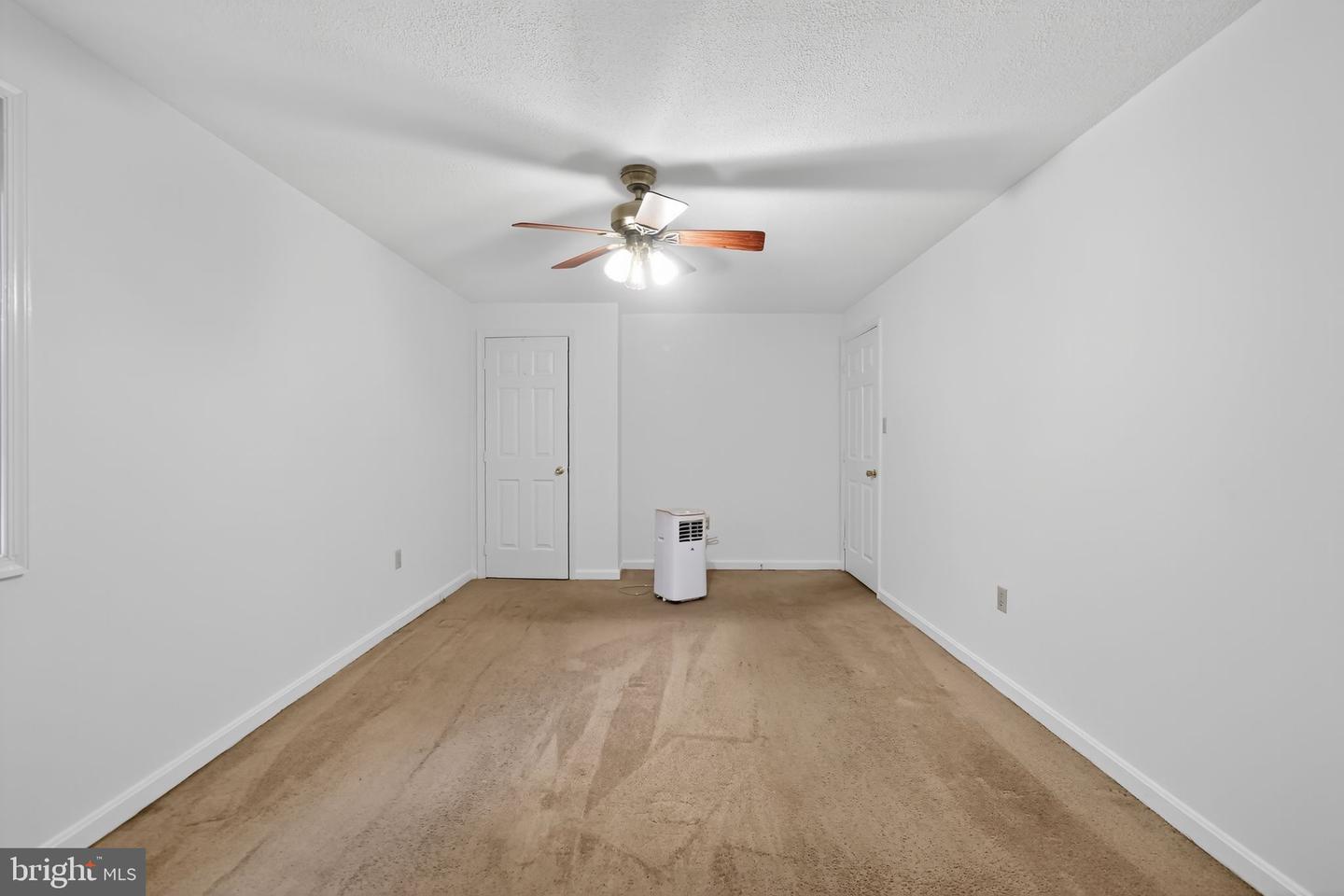 315 CHINKAPIN DR, STEPHENS CITY, Virginia 22655, 4 Bedrooms Bedrooms, ,2 BathroomsBathrooms,Residential,For sale,315 CHINKAPIN DR,VAFV2036578 MLS # VAFV2036578