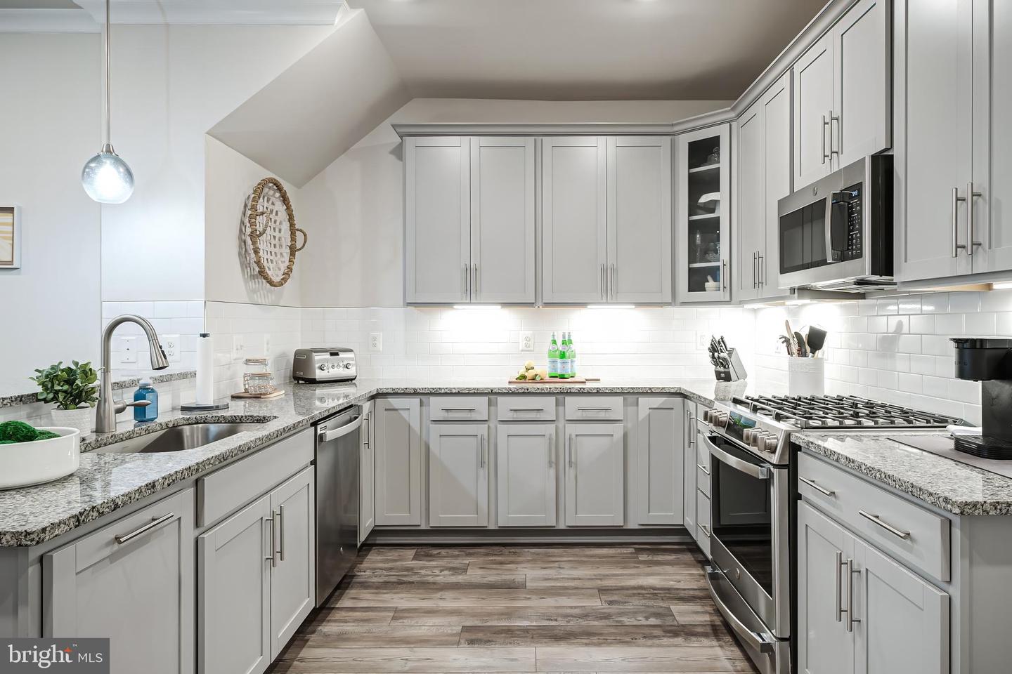 45116 ADMIRAL DR, STERLING, Virginia 20166, 3 Bedrooms Bedrooms, ,2 BathroomsBathrooms,Residential,For sale,45116 ADMIRAL DR,VALO2106546 MLS # VALO2106546