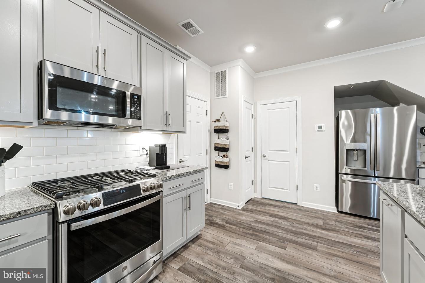 45116 ADMIRAL DR, STERLING, Virginia 20166, 3 Bedrooms Bedrooms, ,2 BathroomsBathrooms,Residential,For sale,45116 ADMIRAL DR,VALO2106546 MLS # VALO2106546