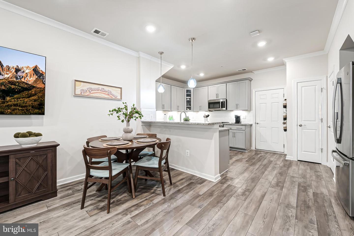 45116 ADMIRAL DR, STERLING, Virginia 20166, 3 Bedrooms Bedrooms, ,2 BathroomsBathrooms,Residential,For sale,45116 ADMIRAL DR,VALO2106546 MLS # VALO2106546