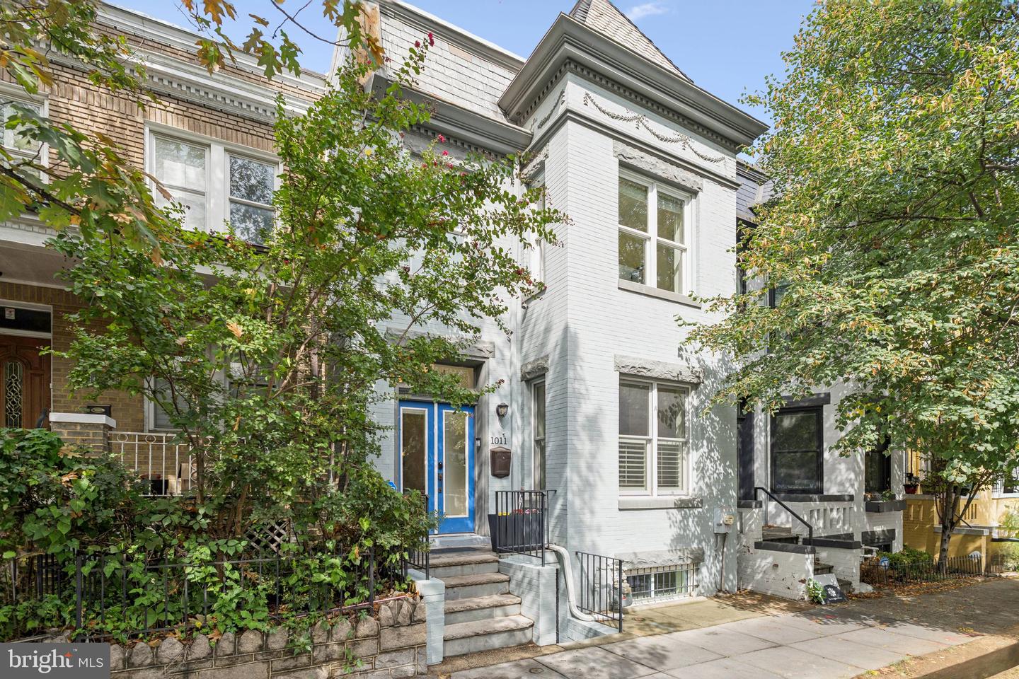 1011 IRVING ST NW, WASHINGTON, District Of Columbia 20010, 3 Bedrooms Bedrooms, ,3 BathroomsBathrooms,Residential,For sale,1011 IRVING ST NW,DCDC2222242 MLS # DCDC2222242