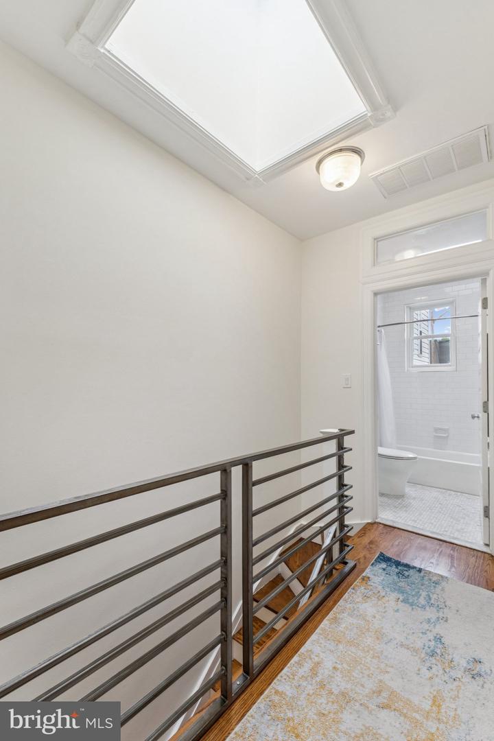 1011 IRVING ST NW, WASHINGTON, District Of Columbia 20010, 3 Bedrooms Bedrooms, ,3 BathroomsBathrooms,Residential,For sale,1011 IRVING ST NW,DCDC2222242 MLS # DCDC2222242
