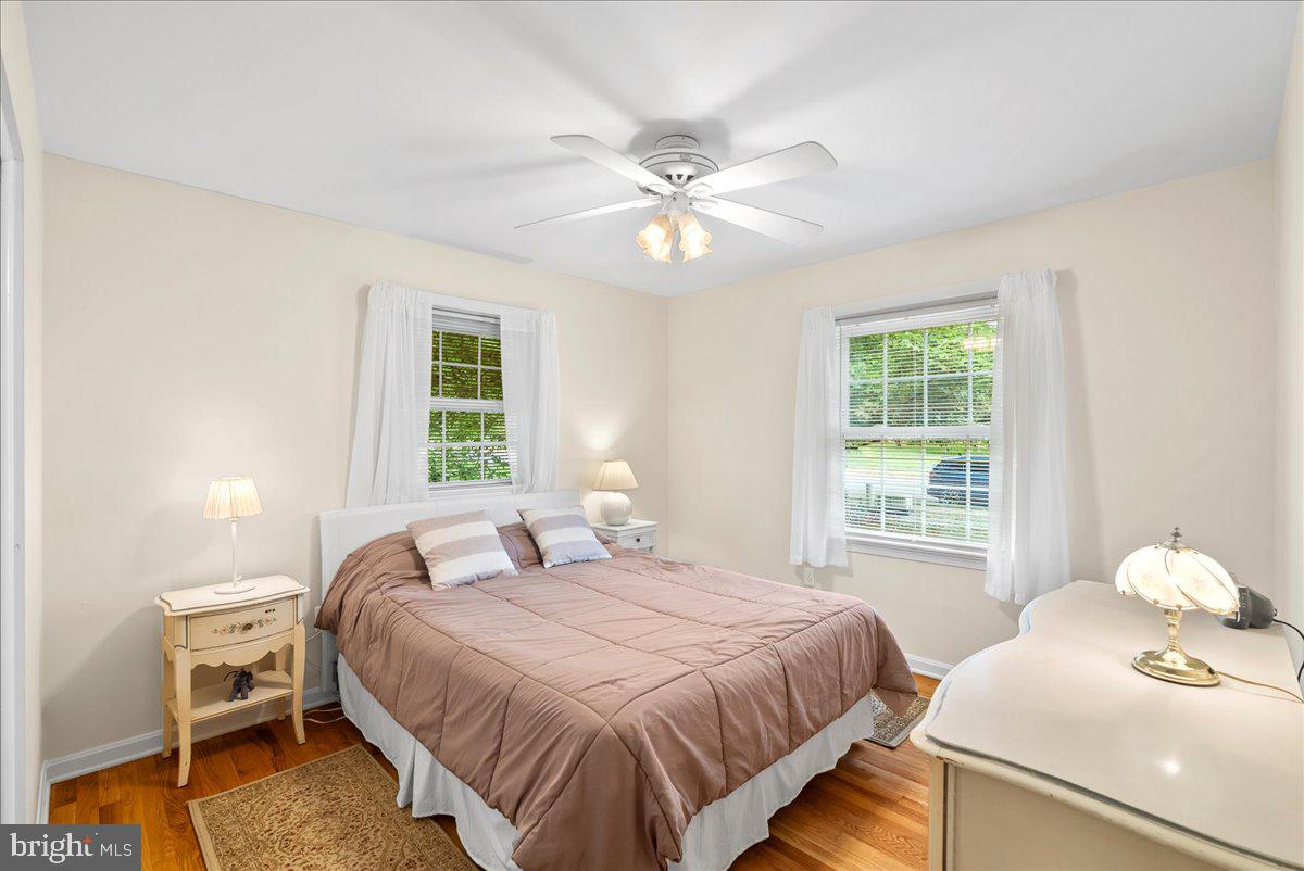 8105 GALE ST, ANNANDALE, Virginia 22003, 5 Bedrooms Bedrooms, ,3 BathroomsBathrooms,Residential,For sale,8105 GALE ST,VAFX2268026 MLS # VAFX2268026