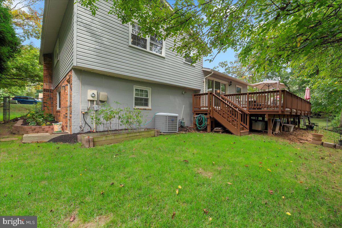 8105 GALE ST, ANNANDALE, Virginia 22003, 5 Bedrooms Bedrooms, ,3 BathroomsBathrooms,Residential,For sale,8105 GALE ST,VAFX2268026 MLS # VAFX2268026