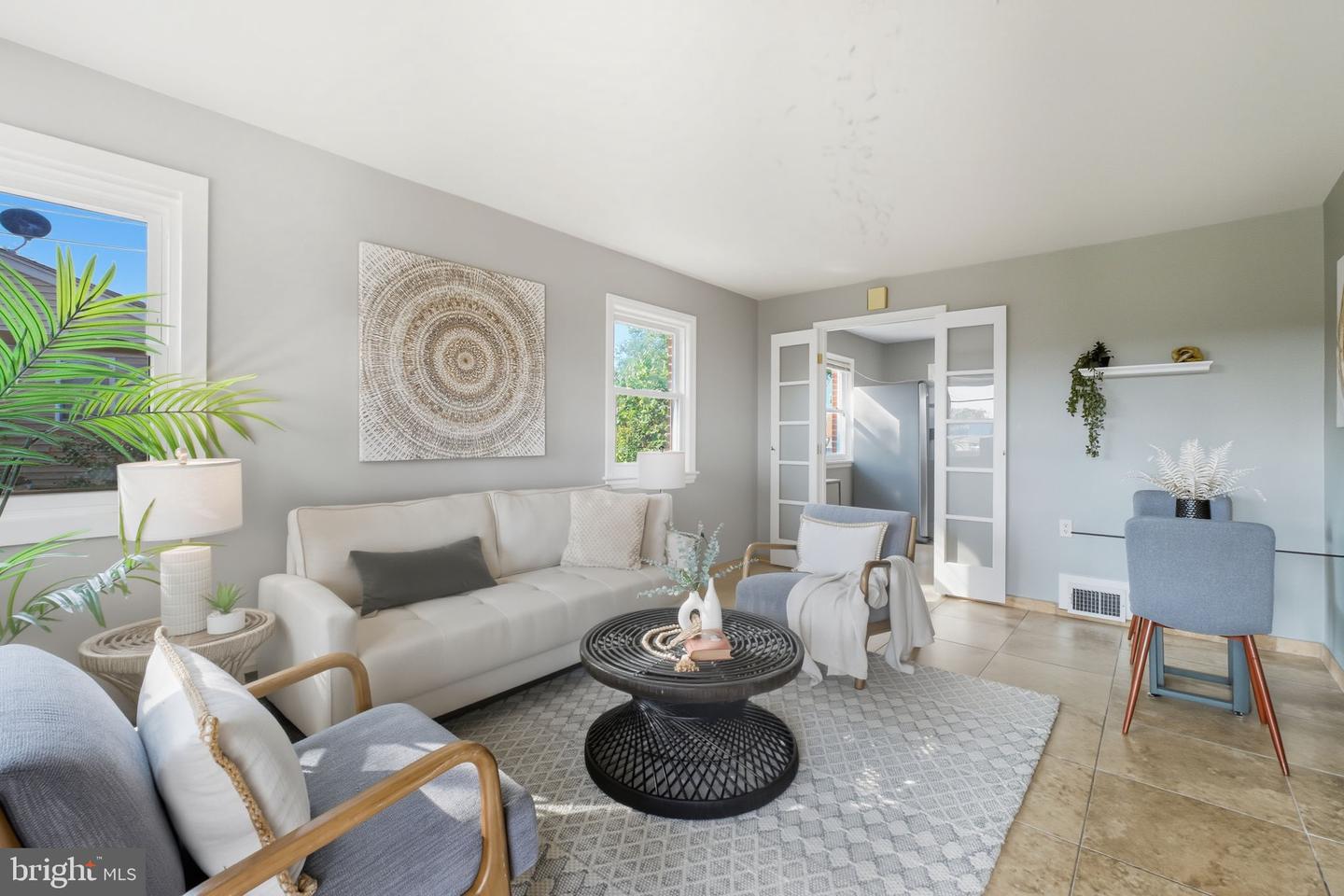 6942 UNIVERSITY DR, ALEXANDRIA, Virginia 22307, 2 Bedrooms Bedrooms, ,2 BathroomsBathrooms,Residential,For sale,6942 UNIVERSITY DR,VAFX2268226 MLS # VAFX2268226