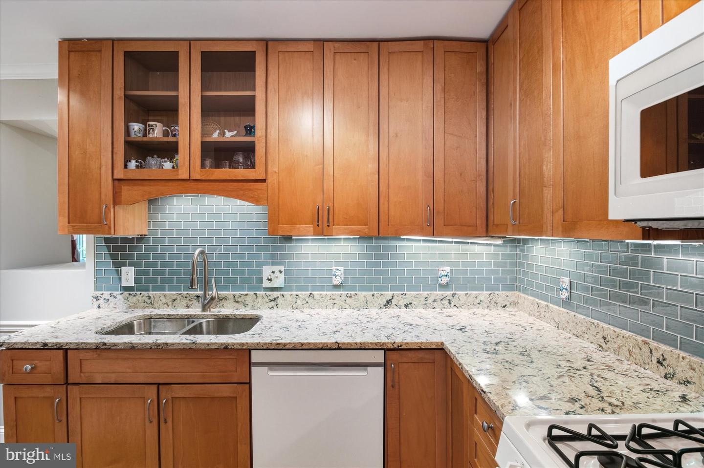 1330 NEW HAMPSHIRE AVE NW #801, WASHINGTON, District Of Columbia 20036, 2 Bedrooms Bedrooms, 6 Rooms Rooms,2 BathroomsBathrooms,Residential,For sale,1330 NEW HAMPSHIRE AVE NW #801,DCDC2223328 MLS # DCDC2223328