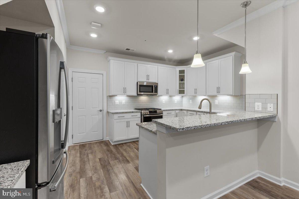 20692 WOOD QUAY DR, STERLING, Virginia 20166, 3 Bedrooms Bedrooms, ,2 BathroomsBathrooms,Residential,For sale,20692 WOOD QUAY DR,VALO2107298 MLS # VALO2107298