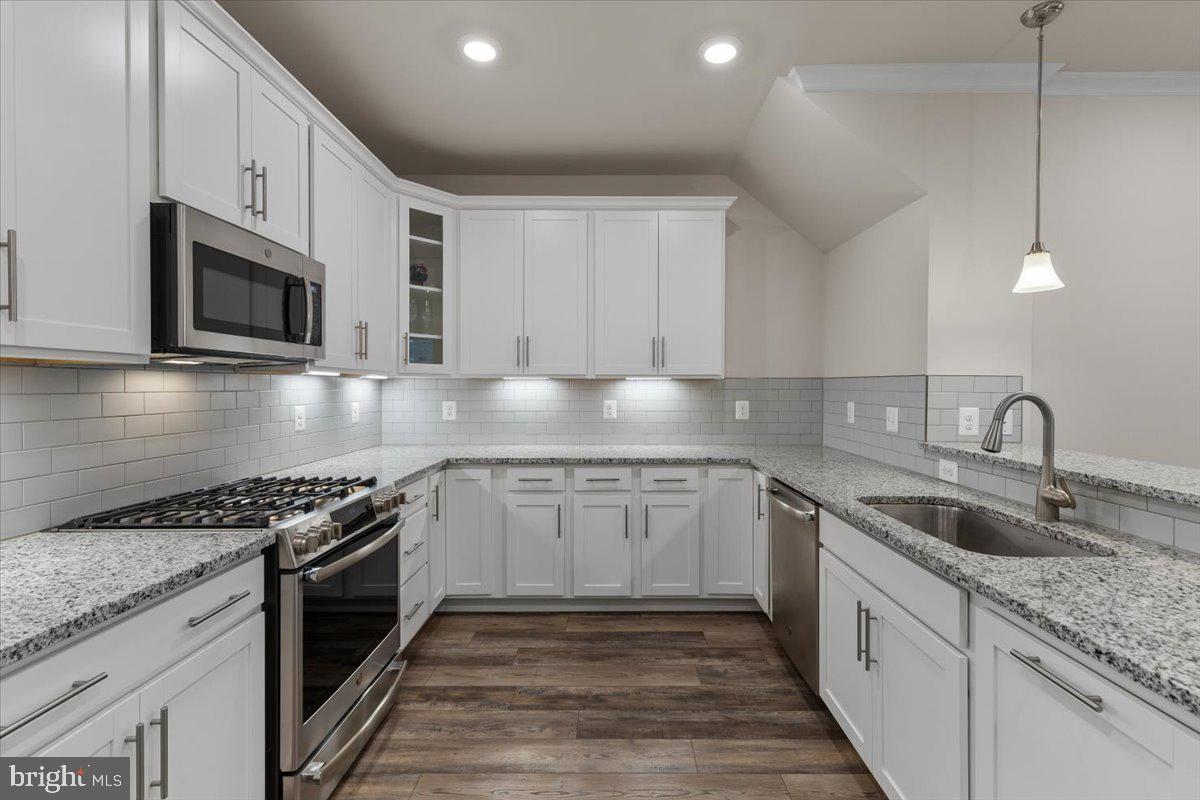 20692 WOOD QUAY DR, STERLING, Virginia 20166, 3 Bedrooms Bedrooms, ,2 BathroomsBathrooms,Residential,For sale,20692 WOOD QUAY DR,VALO2107298 MLS # VALO2107298