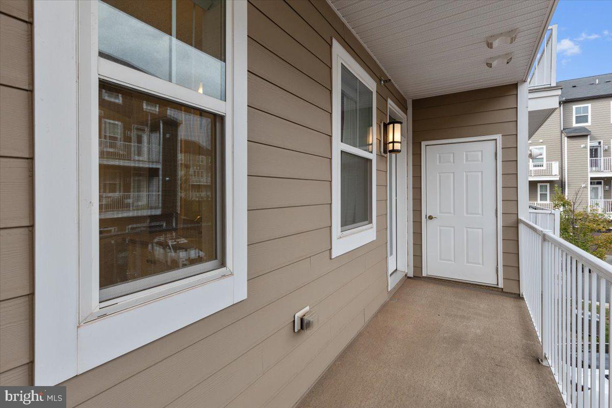 20692 WOOD QUAY DR, STERLING, Virginia 20166, 3 Bedrooms Bedrooms, ,2 BathroomsBathrooms,Residential,For sale,20692 WOOD QUAY DR,VALO2107298 MLS # VALO2107298