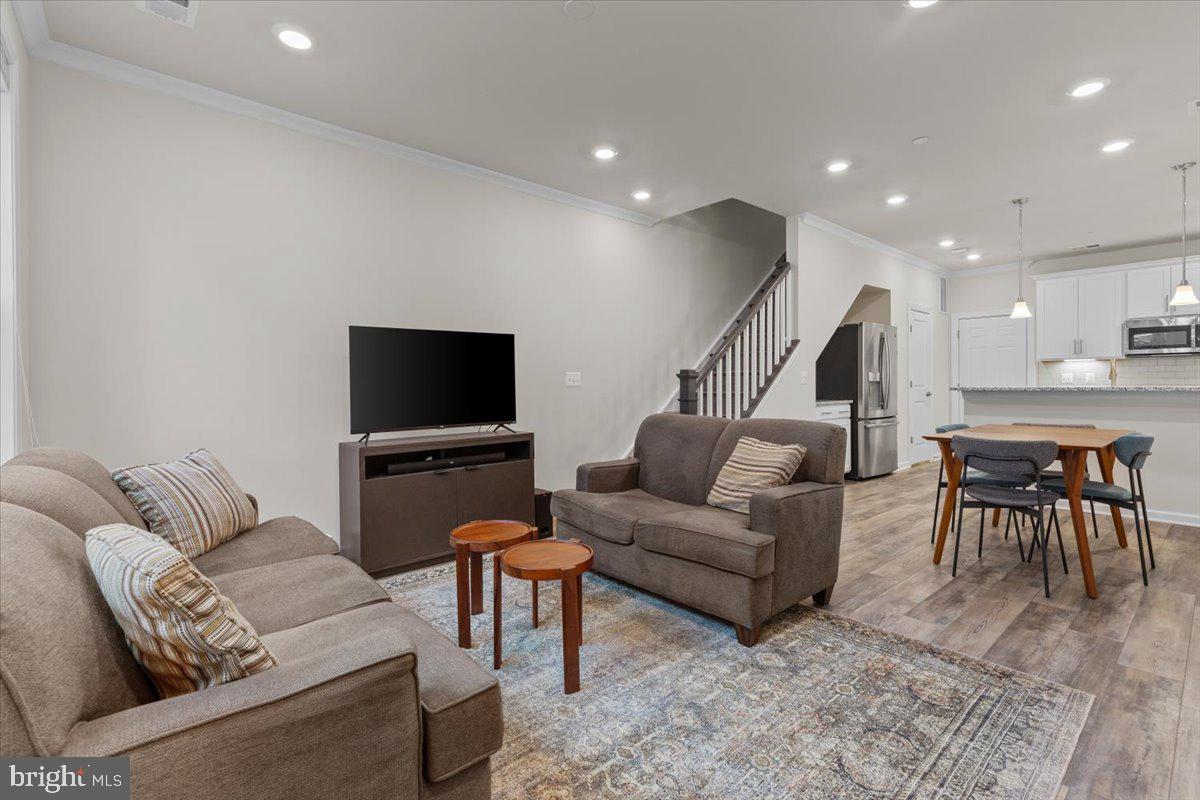 20692 WOOD QUAY DR, STERLING, Virginia 20166, 3 Bedrooms Bedrooms, ,2 BathroomsBathrooms,Residential,For sale,20692 WOOD QUAY DR,VALO2107298 MLS # VALO2107298