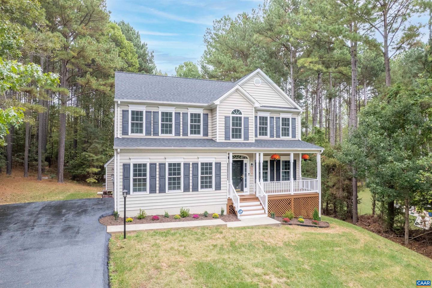211 RED CEDAR RD, BARBOURSVILLE, Virginia 22923, 4 Bedrooms Bedrooms, ,2 BathroomsBathrooms,Residential,For sale,211 RED CEDAR RD,669272 MLS # 669272