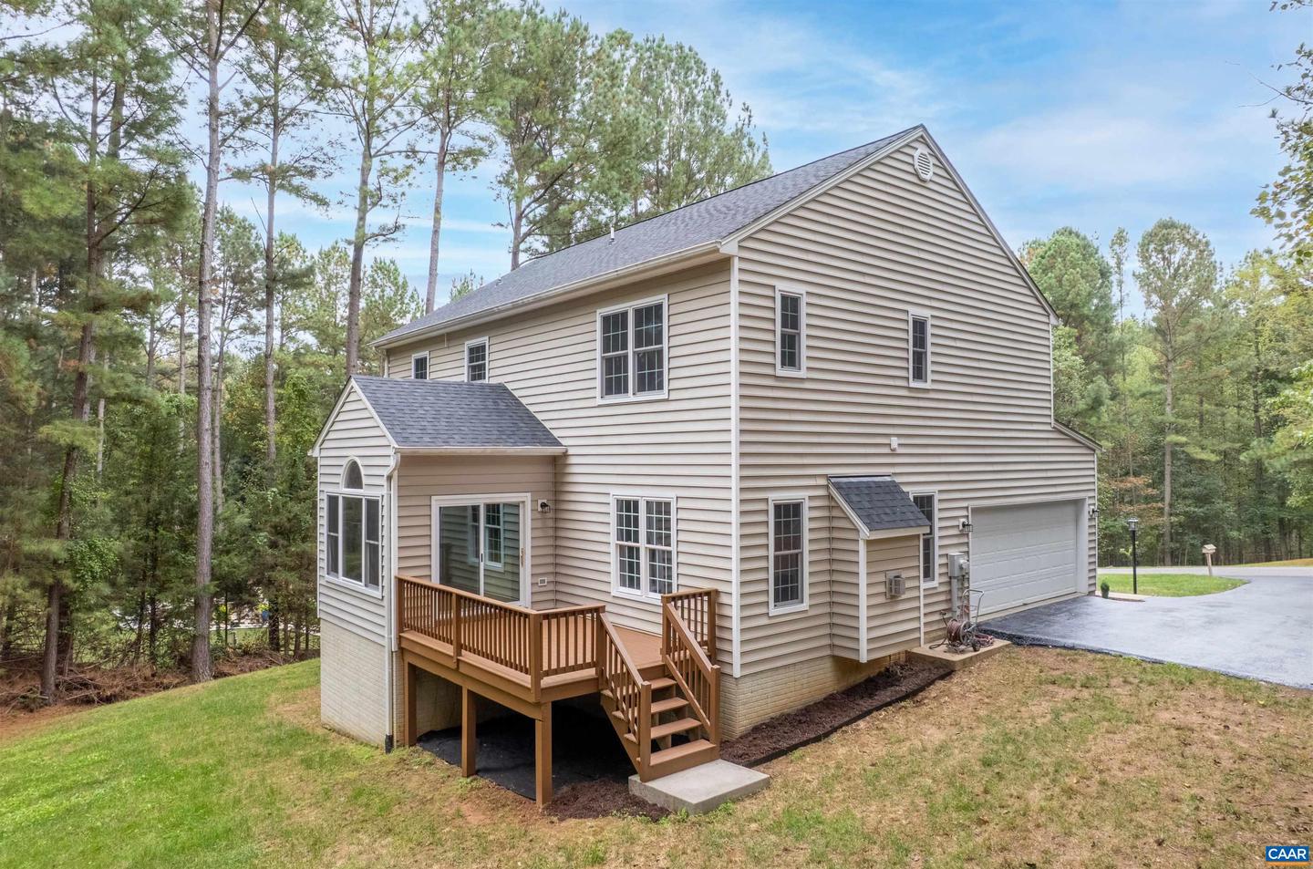 211 RED CEDAR RD, BARBOURSVILLE, Virginia 22923, 4 Bedrooms Bedrooms, ,2 BathroomsBathrooms,Residential,For sale,211 RED CEDAR RD,669272 MLS # 669272