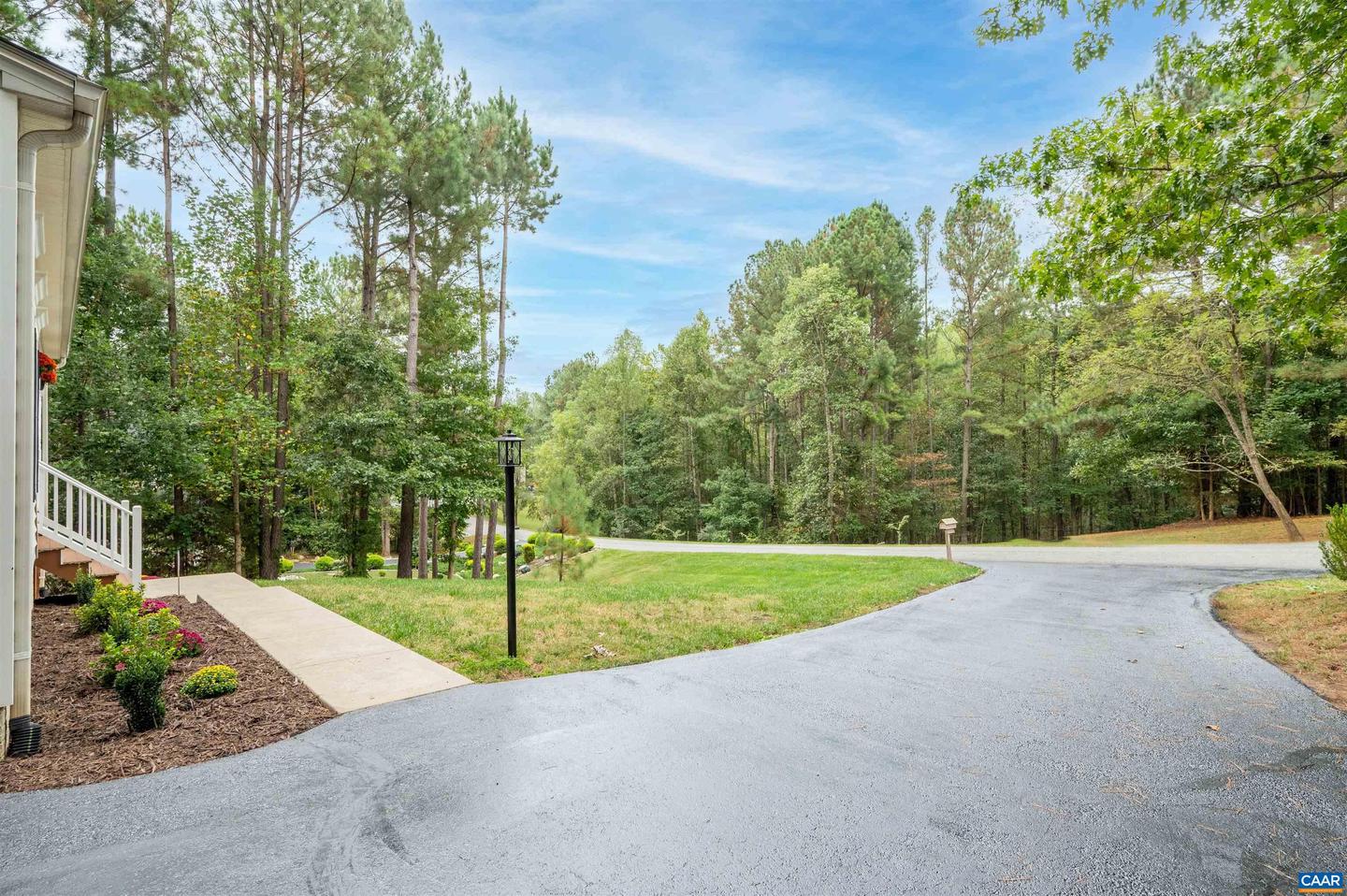 211 RED CEDAR RD, BARBOURSVILLE, Virginia 22923, 4 Bedrooms Bedrooms, ,2 BathroomsBathrooms,Residential,For sale,211 RED CEDAR RD,669272 MLS # 669272