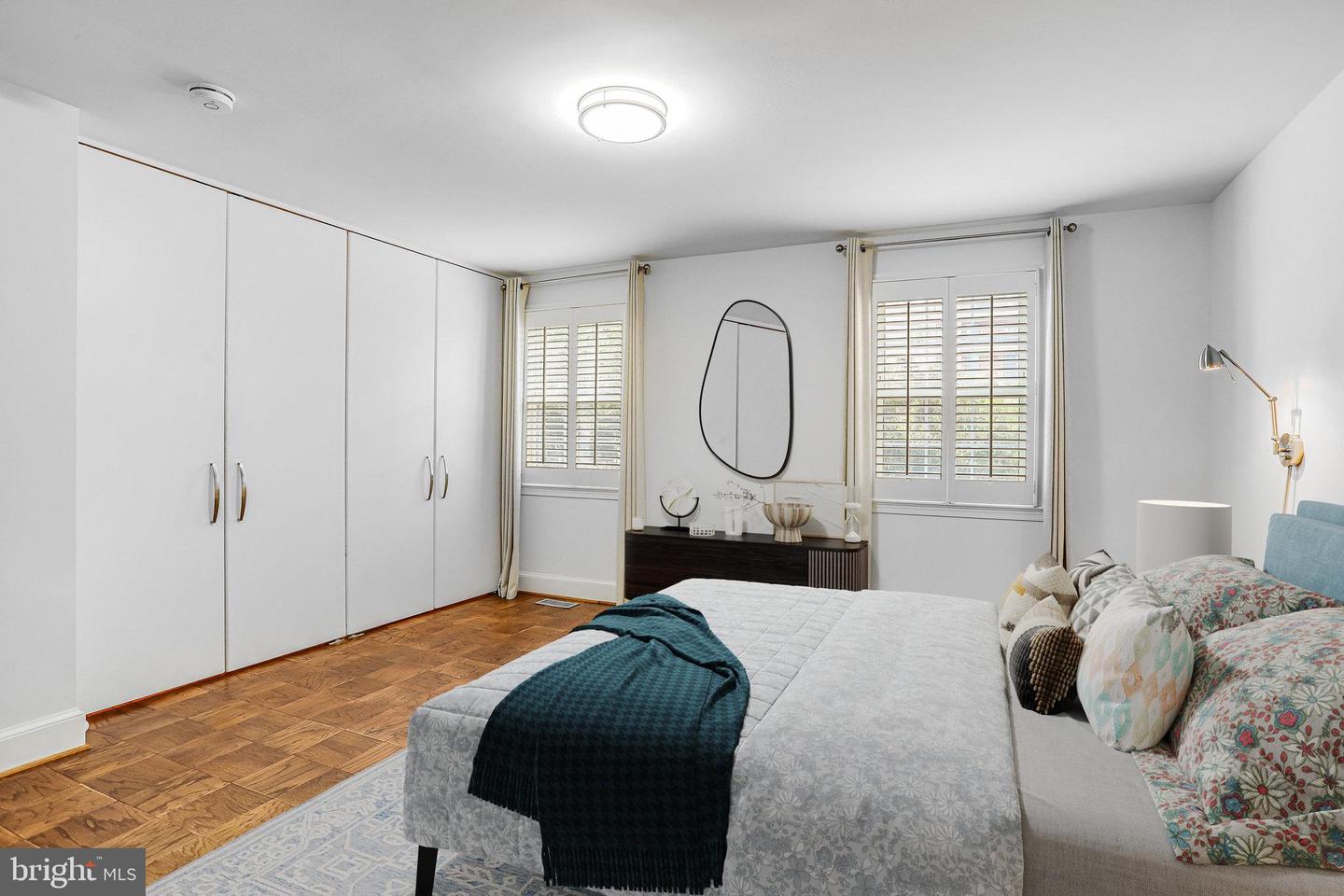 3275 SUTTON PL NW #A, WASHINGTON, District Of Columbia 20016, 2 Bedrooms Bedrooms, ,2 BathroomsBathrooms,Residential,For sale,3275 SUTTON PL NW #A,DCDC2223792 MLS # DCDC2223792