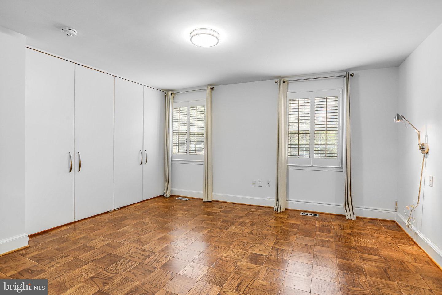3275 SUTTON PL NW #A, WASHINGTON, District Of Columbia 20016, 2 Bedrooms Bedrooms, ,2 BathroomsBathrooms,Residential,For sale,3275 SUTTON PL NW #A,DCDC2223792 MLS # DCDC2223792