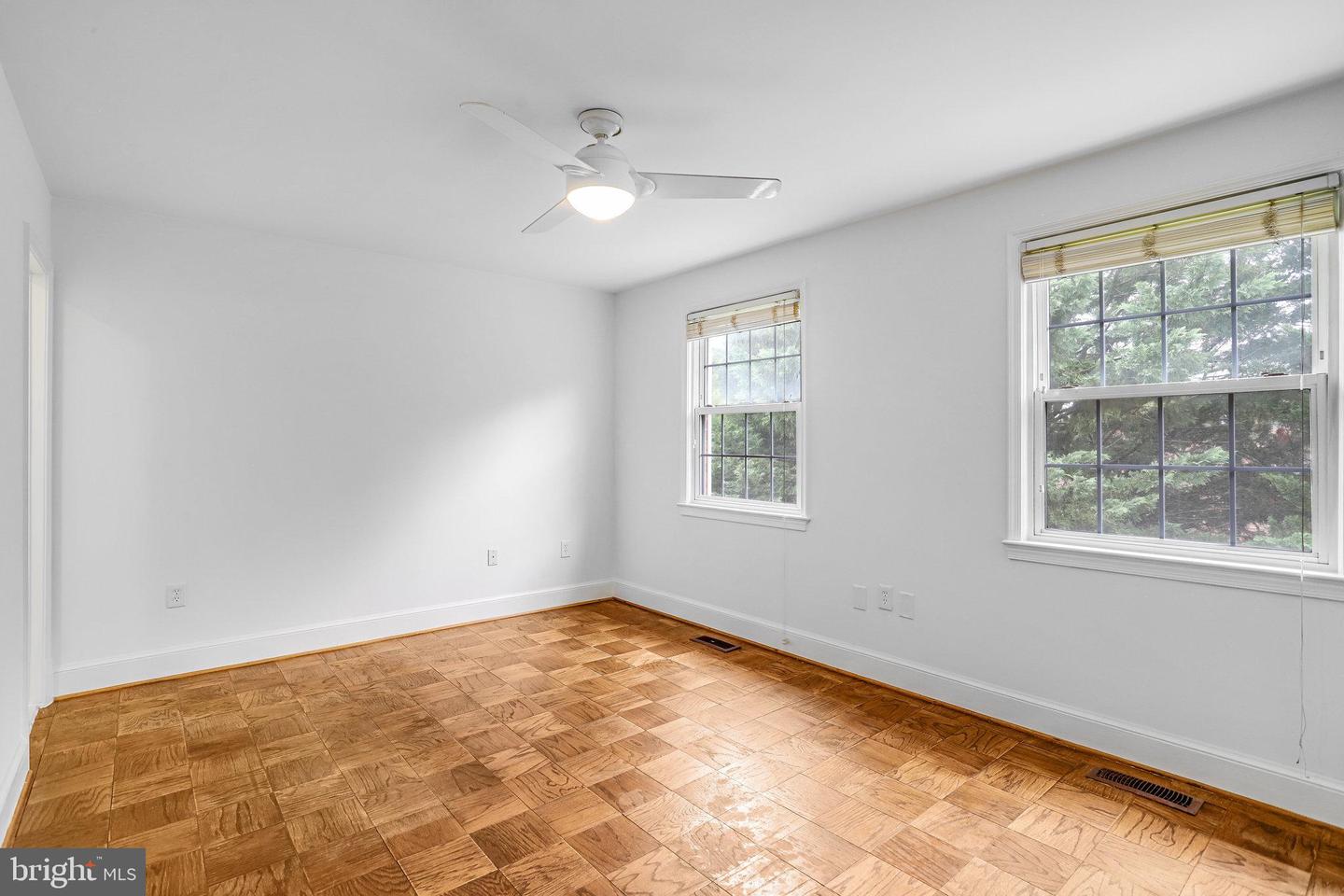 3275 SUTTON PL NW #A, WASHINGTON, District Of Columbia 20016, 2 Bedrooms Bedrooms, ,2 BathroomsBathrooms,Residential,For sale,3275 SUTTON PL NW #A,DCDC2223792 MLS # DCDC2223792