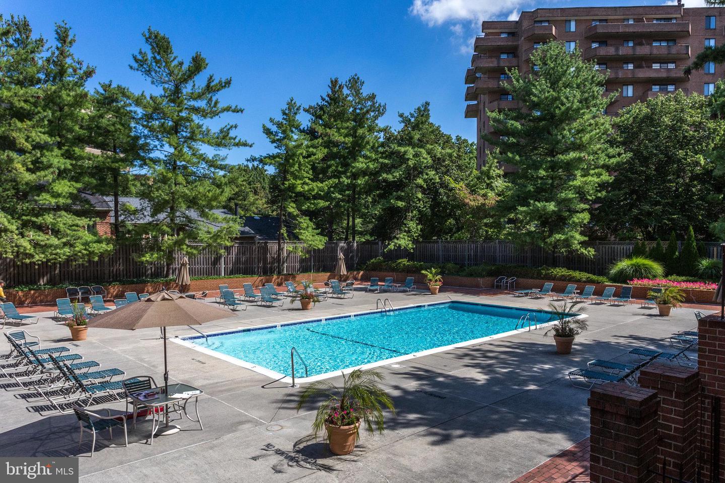 3275 SUTTON PL NW #A, WASHINGTON, District Of Columbia 20016, 2 Bedrooms Bedrooms, ,2 BathroomsBathrooms,Residential,For sale,3275 SUTTON PL NW #A,DCDC2223792 MLS # DCDC2223792