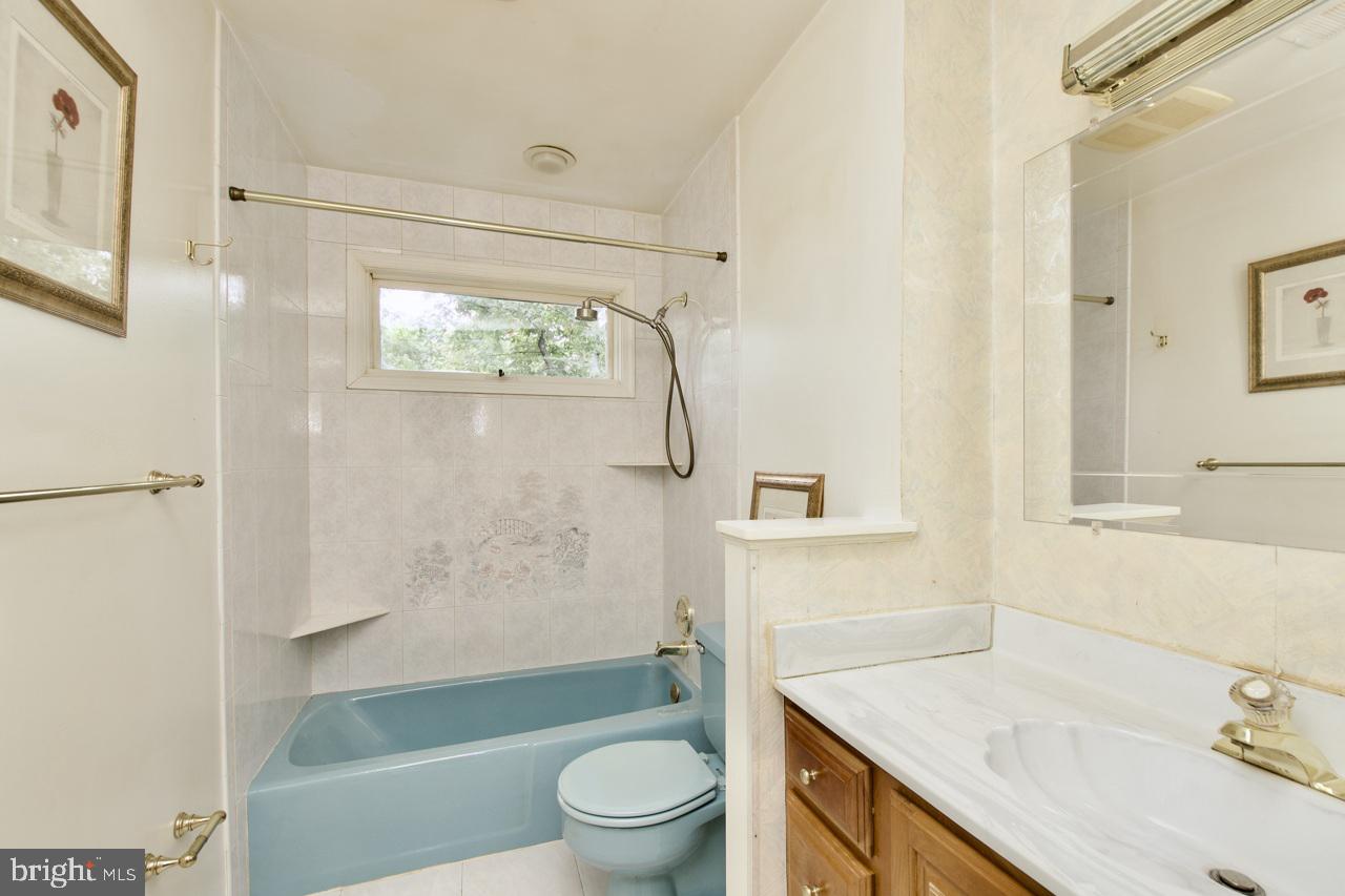 2801 MINTWOOD CT, WOODBRIDGE, Virginia 22192, 3 Bedrooms Bedrooms, ,2 BathroomsBathrooms,Residential,For sale,2801 MINTWOOD CT,VAPW2104672 MLS # VAPW2104672