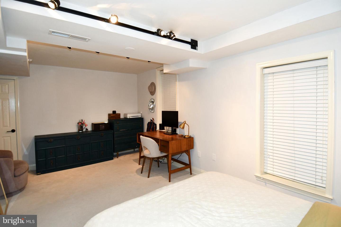 1731 WILLARD ST NW #105, WASHINGTON, District Of Columbia 20009, 1 Bedroom Bedrooms, ,2 BathroomsBathrooms,Residential,For sale,1731 WILLARD ST NW #105,DCDC2224040 MLS # DCDC2224040