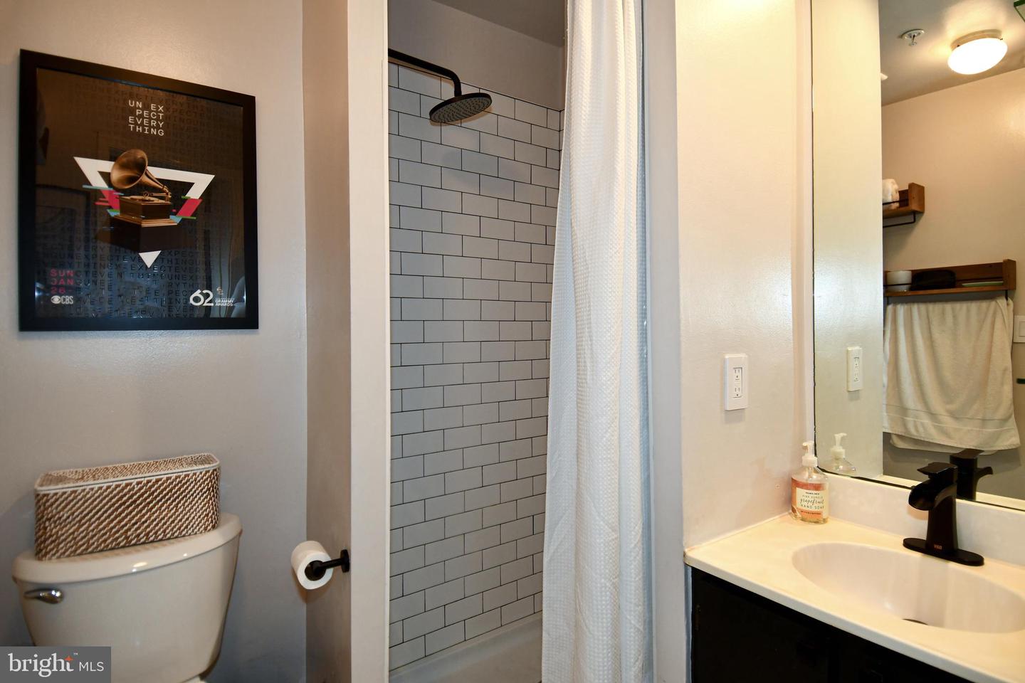 1731 WILLARD ST NW #105, WASHINGTON, District Of Columbia 20009, 1 Bedroom Bedrooms, ,2 BathroomsBathrooms,Residential,For sale,1731 WILLARD ST NW #105,DCDC2224040 MLS # DCDC2224040