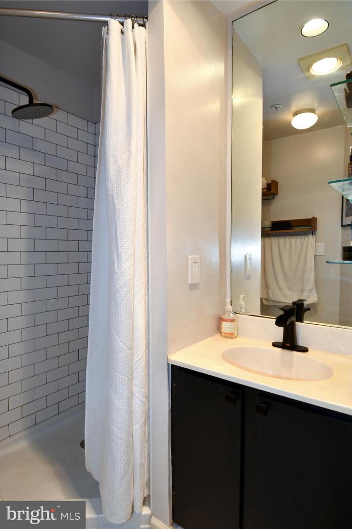 1731 WILLARD ST NW #105, WASHINGTON, District Of Columbia 20009, 1 Bedroom Bedrooms, ,2 BathroomsBathrooms,Residential,For sale,1731 WILLARD ST NW #105,DCDC2224040 MLS # DCDC2224040