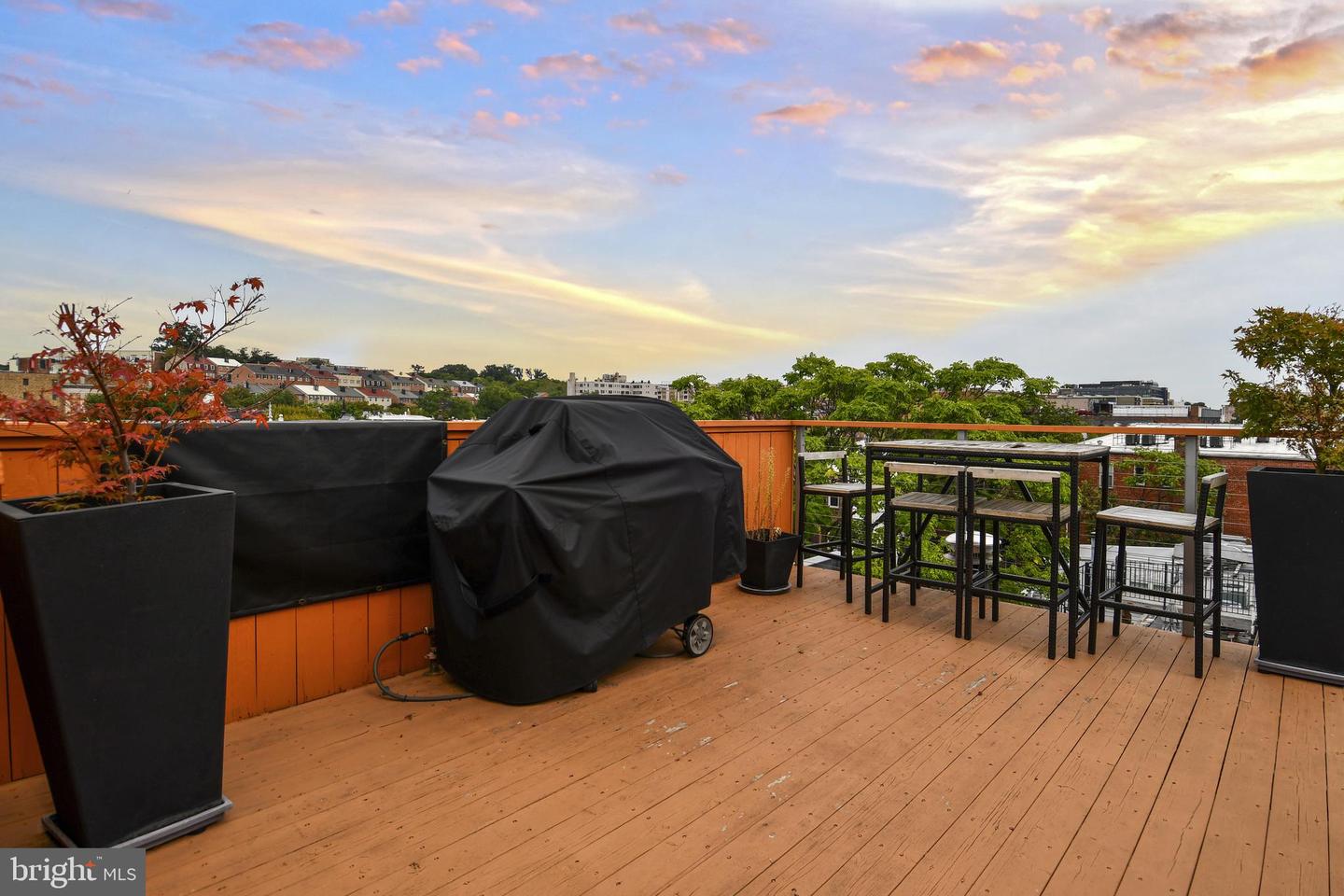 1731 WILLARD ST NW #105, WASHINGTON, District Of Columbia 20009, 1 Bedroom Bedrooms, ,2 BathroomsBathrooms,Residential,For sale,1731 WILLARD ST NW #105,DCDC2224040 MLS # DCDC2224040