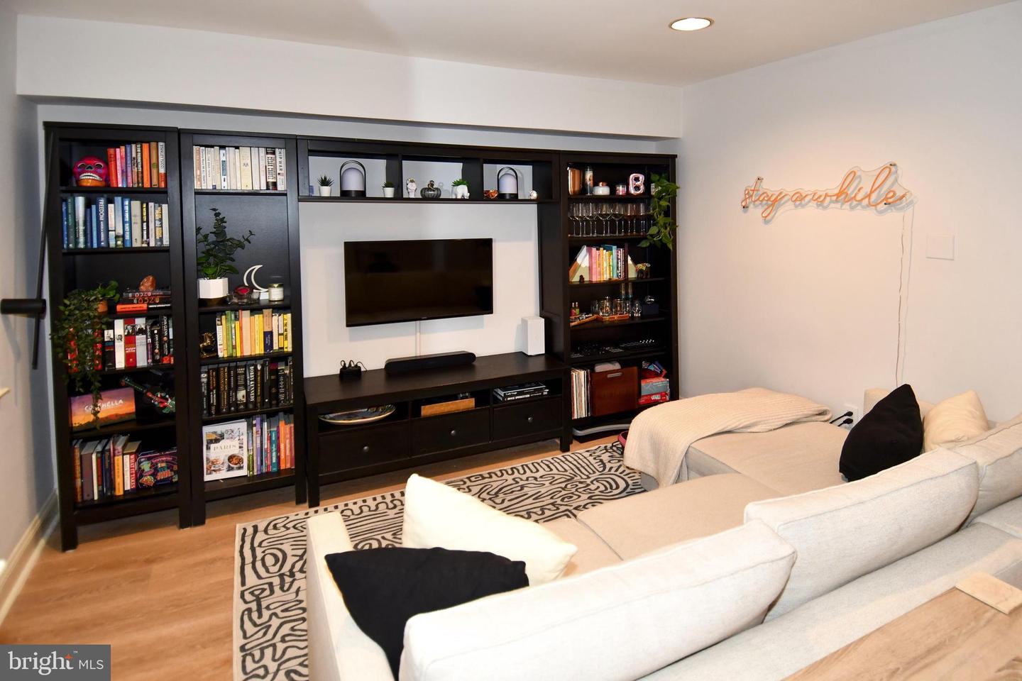 1731 WILLARD ST NW #105, WASHINGTON, District Of Columbia 20009, 1 Bedroom Bedrooms, ,2 BathroomsBathrooms,Residential,For sale,1731 WILLARD ST NW #105,DCDC2224040 MLS # DCDC2224040