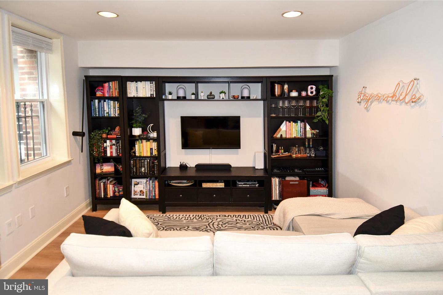 1731 WILLARD ST NW #105, WASHINGTON, District Of Columbia 20009, 1 Bedroom Bedrooms, ,2 BathroomsBathrooms,Residential,For sale,1731 WILLARD ST NW #105,DCDC2224040 MLS # DCDC2224040