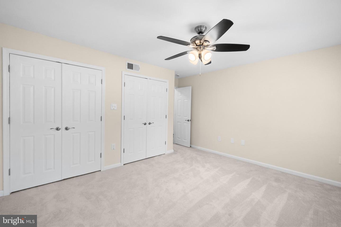 27 CANTERBURY SQ #201, ALEXANDRIA, Virginia 22304, 1 Bedroom Bedrooms, ,1 BathroomBathrooms,Residential,For sale,27 CANTERBURY SQ #201,VAAX2050118 MLS # VAAX2050118