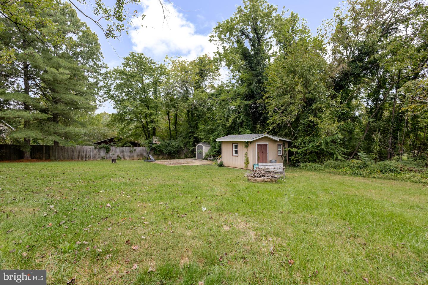 5 WICKHAM CT, FREDERICKSBURG, Virginia 22405, 3 Bedrooms Bedrooms, ,3 BathroomsBathrooms,Residential,For sale,5 WICKHAM CT,VAST2042924 MLS # VAST2042924