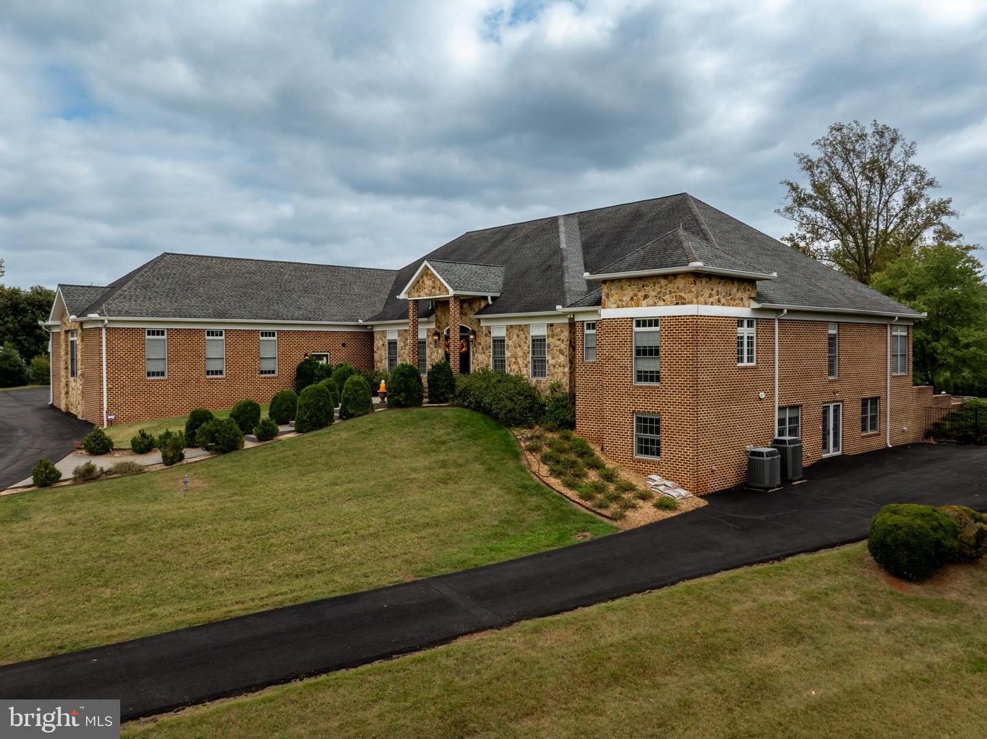 17054 CONSTITUTION HWY, ORANGE, Virginia 22960, 6 Bedrooms Bedrooms, ,4 BathroomsBathrooms,Residential,For sale,17054 CONSTITUTION HWY,VAOR2012390 MLS # VAOR2012390