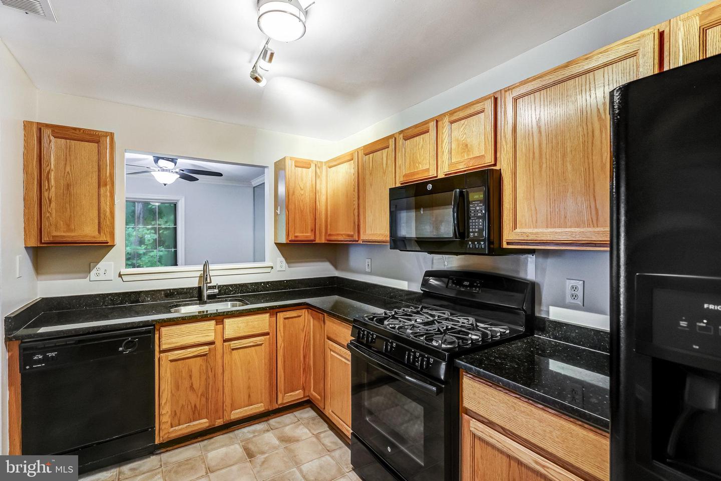 6604 NETTIES LN #1204, ALEXANDRIA, Virginia 22315, 2 Bedrooms Bedrooms, ,2 BathroomsBathrooms,Residential,For sale,6604 NETTIES LN #1204,VAFX2269282 MLS # VAFX2269282