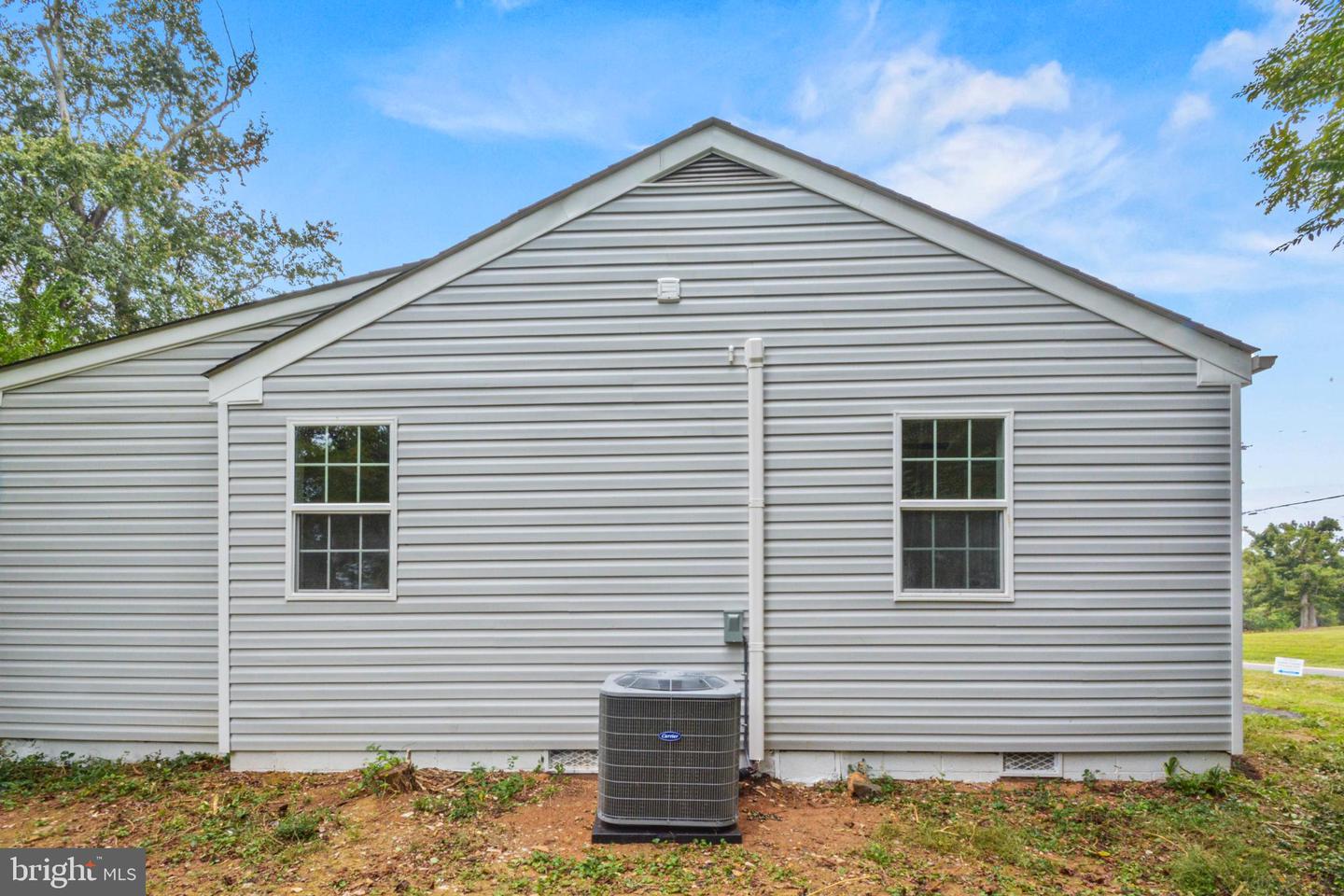 18084 MONROVIA RD W, ORANGE, Virginia 22960, 2 Bedrooms Bedrooms, 3 Rooms Rooms,1 BathroomBathrooms,Residential,For sale,18084 MONROVIA RD W,VAOR2012392 MLS # VAOR2012392