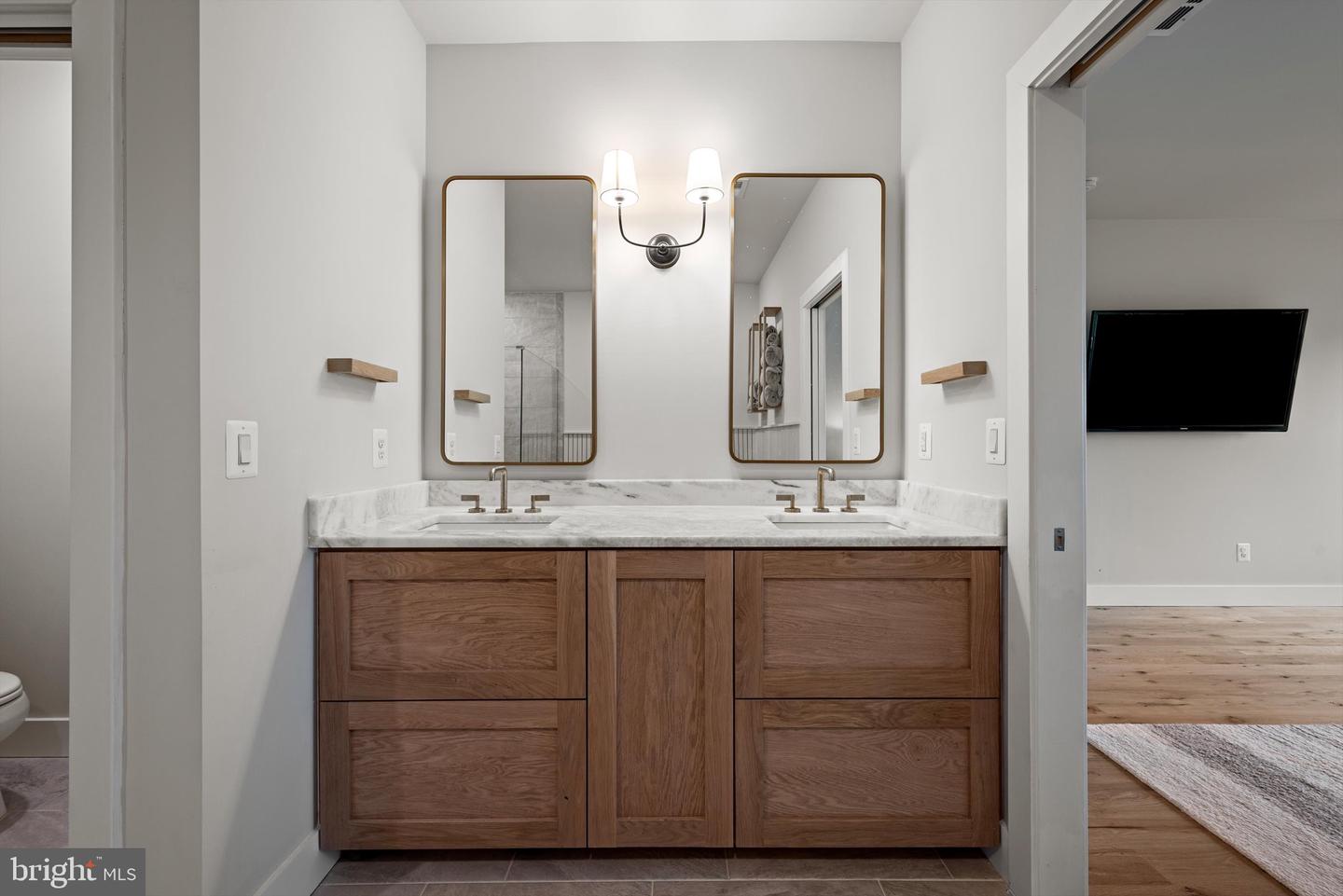 22260 CORNERSTONE CROSSING TER, ASHBURN, Virginia 20148, 3 Bedrooms Bedrooms, ,3 BathroomsBathrooms,Residential,For sale,22260 CORNERSTONE CROSSING TER,VALO2107648 MLS # VALO2107648