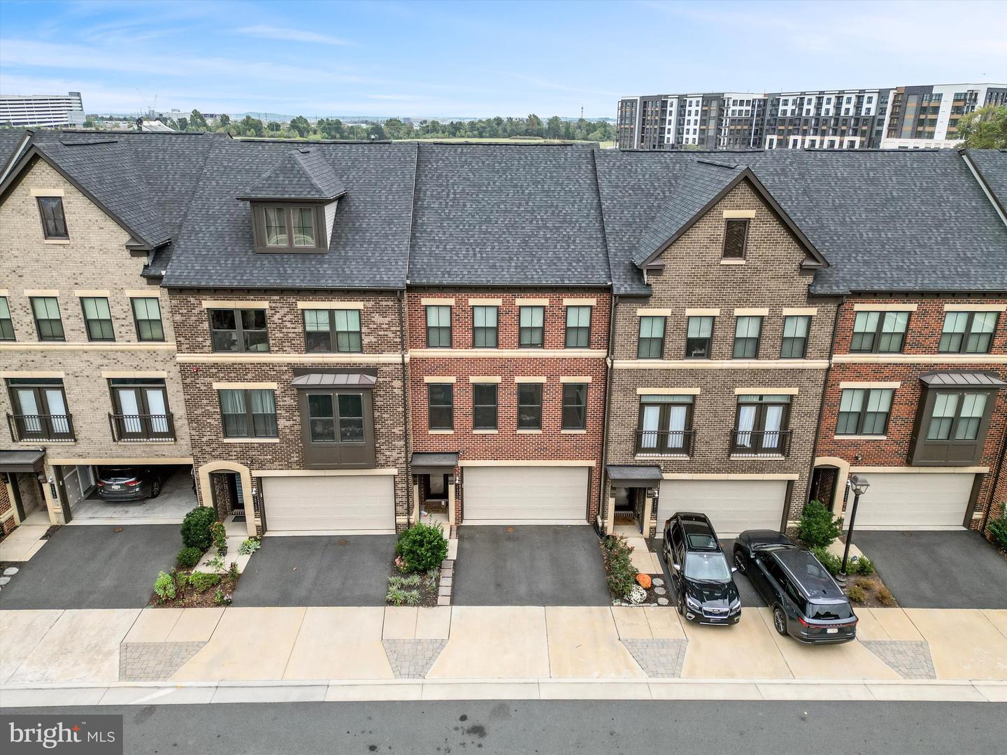 22260 CORNERSTONE CROSSING TER, ASHBURN, Virginia 20148, 3 Bedrooms Bedrooms, ,3 BathroomsBathrooms,Residential,For sale,22260 CORNERSTONE CROSSING TER,VALO2107648 MLS # VALO2107648