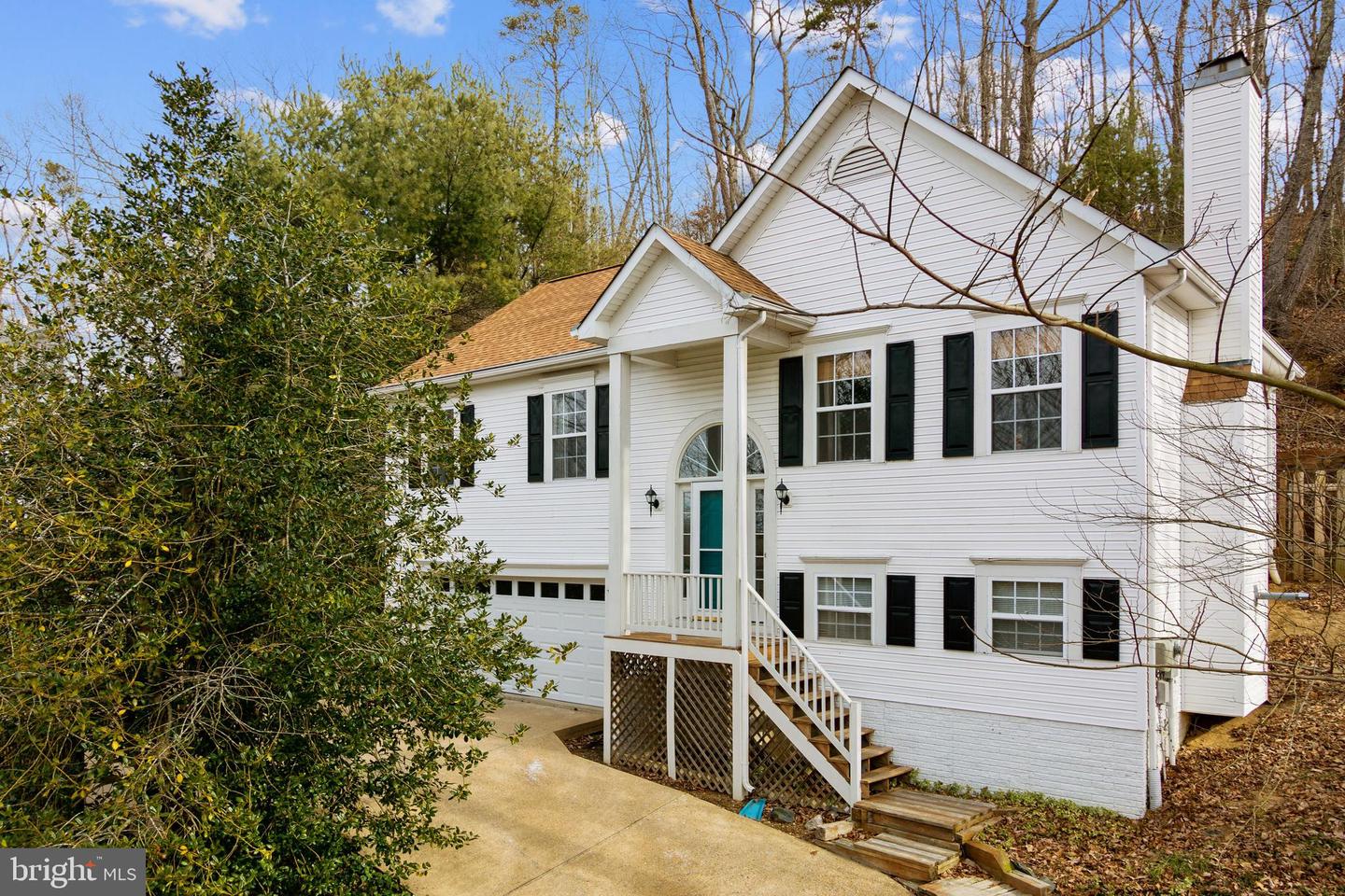 2228 AQUIA DR, STAFFORD, Virginia 22554, 4 Bedrooms Bedrooms, 9 Rooms Rooms,3 BathroomsBathrooms,Residential,For sale,2228 AQUIA DR,VAST2042944 MLS # VAST2042944