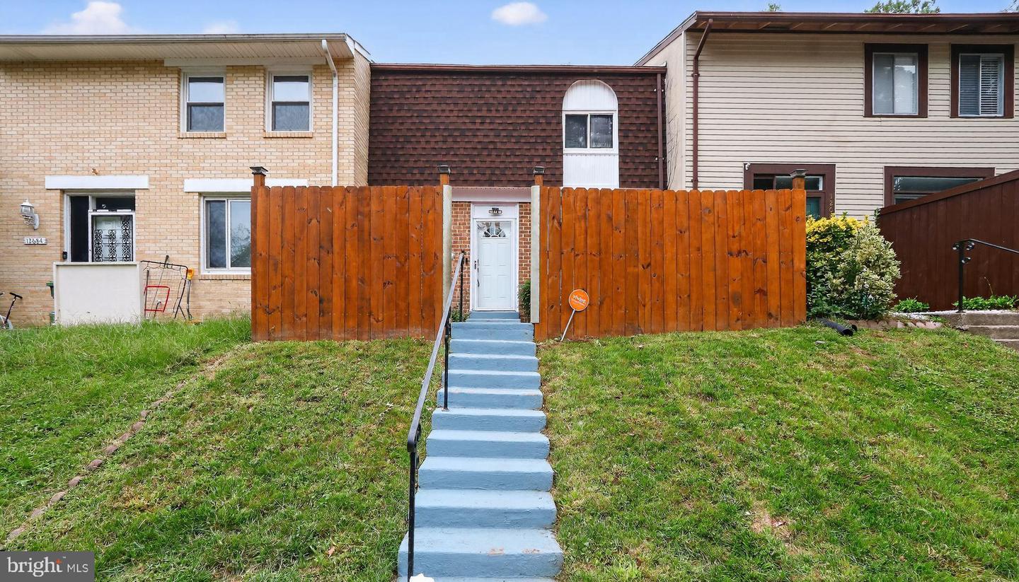 12682 CASTILE CT, WOODBRIDGE, Virginia 22192, 3 Bedrooms Bedrooms, ,1 BathroomBathrooms,Residential,For sale,12682 CASTILE CT,VAPW2104752 MLS # VAPW2104752