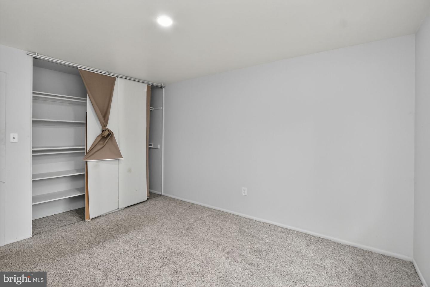12682 CASTILE CT, WOODBRIDGE, Virginia 22192, 3 Bedrooms Bedrooms, ,1 BathroomBathrooms,Residential,For sale,12682 CASTILE CT,VAPW2104752 MLS # VAPW2104752