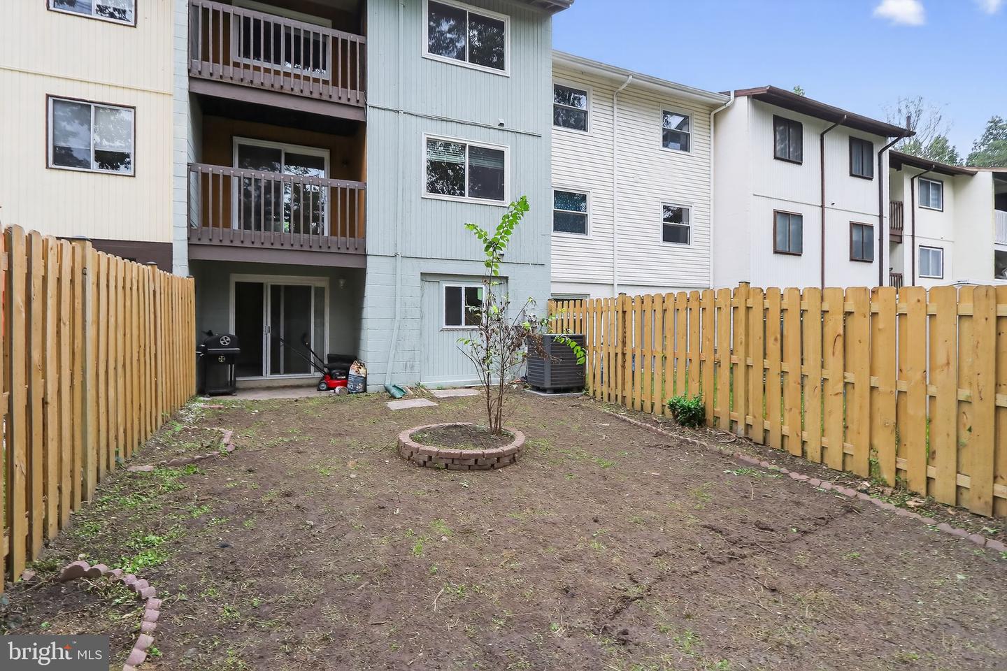 12682 CASTILE CT, WOODBRIDGE, Virginia 22192, 3 Bedrooms Bedrooms, ,1 BathroomBathrooms,Residential,For sale,12682 CASTILE CT,VAPW2104752 MLS # VAPW2104752