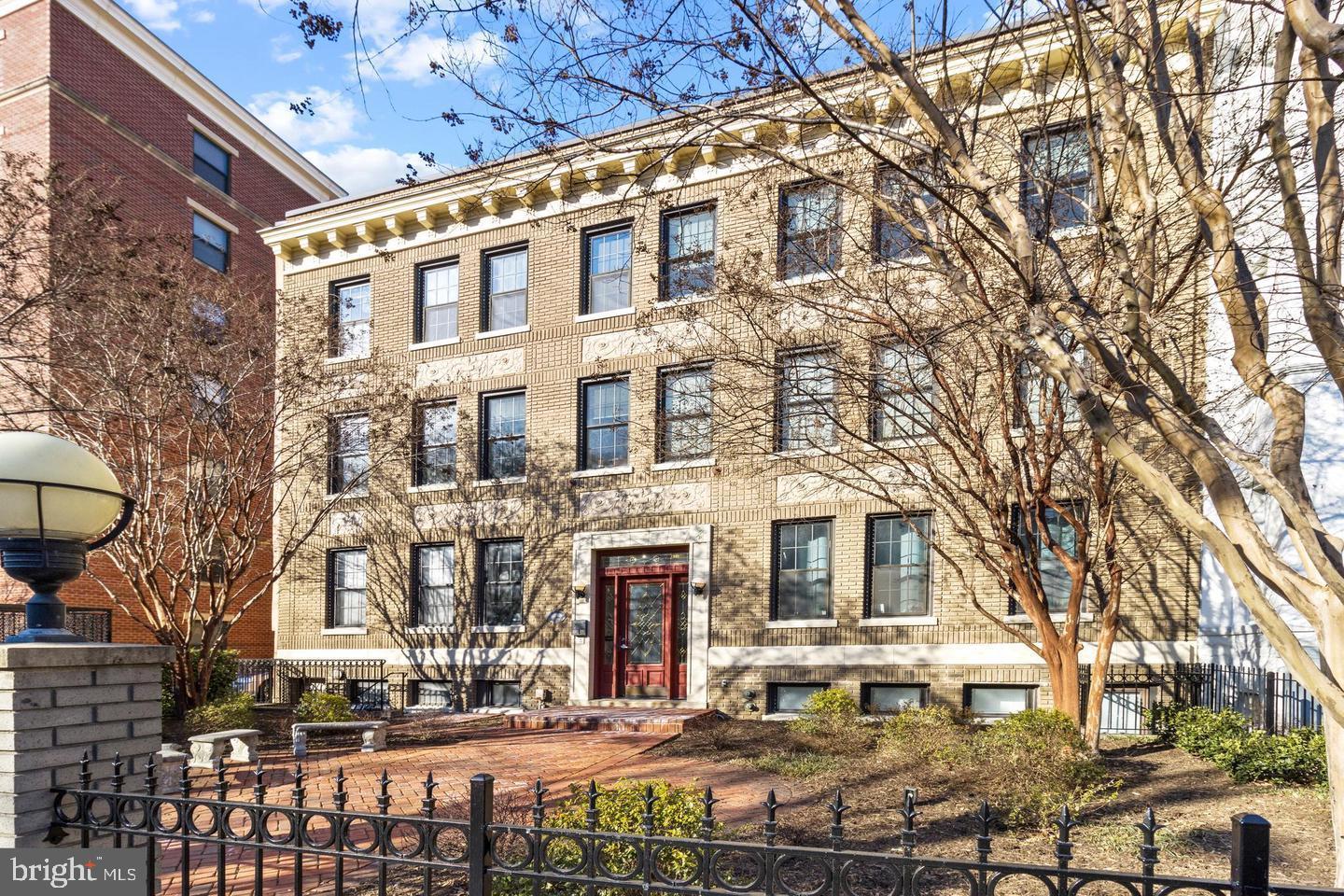 1361 IRVING ST NW #3, WASHINGTON, District Of Columbia 20010, 2 Bedrooms Bedrooms, ,2 BathroomsBathrooms,Residential,For sale,1361 IRVING ST NW #3,DCDC2224260 MLS # DCDC2224260