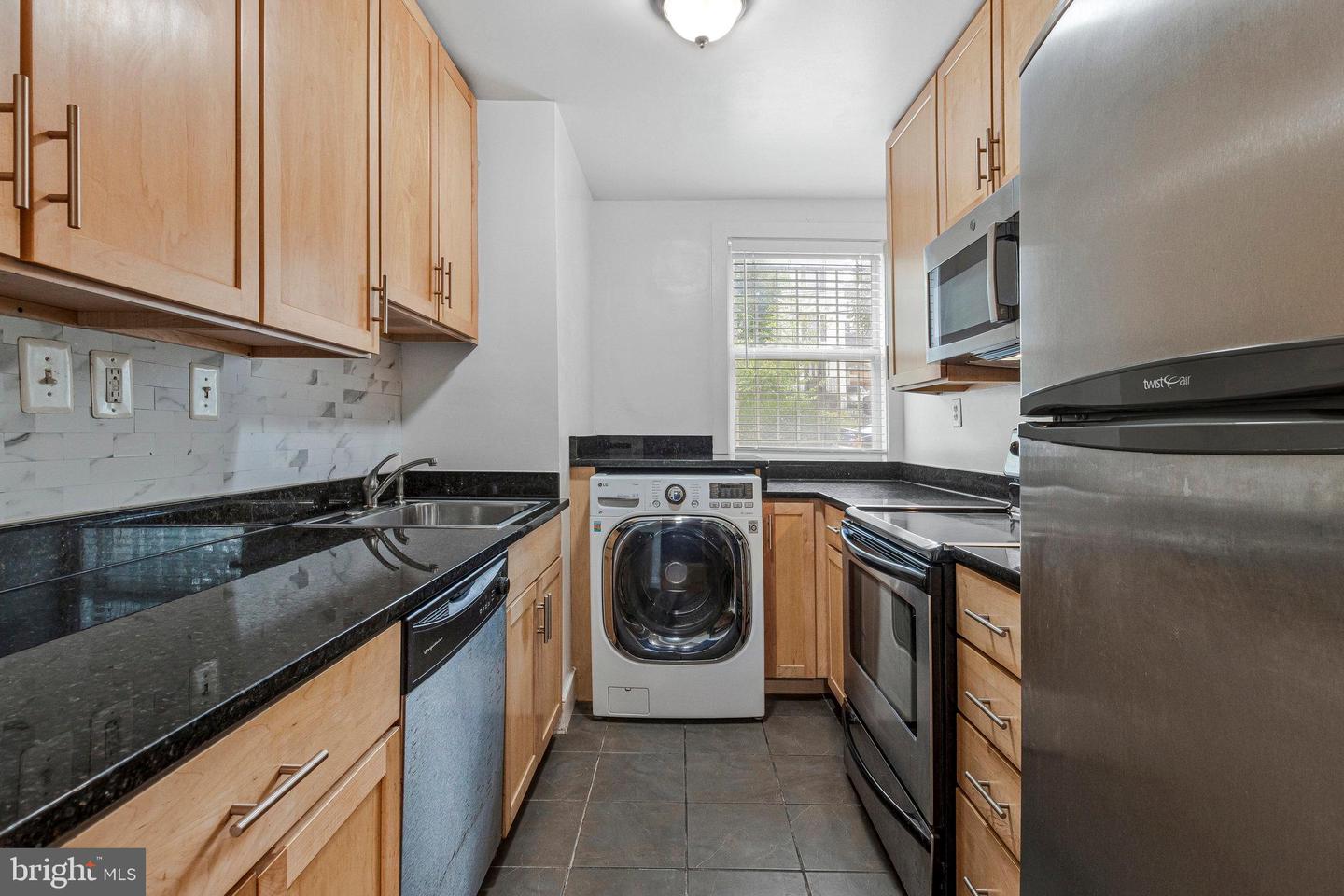 2832 HARTFORD ST SE #104, WASHINGTON, District Of Columbia 20020, 2 Bedrooms Bedrooms, ,1 BathroomBathrooms,Residential,For sale,2832 HARTFORD ST SE #104,DCDC2224268 MLS # DCDC2224268