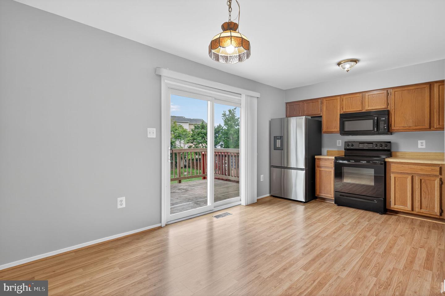3409 CALEDONIA CIR, WOODBRIDGE, Virginia 22192, 3 Bedrooms Bedrooms, ,2 BathroomsBathrooms,Residential,For sale,3409 CALEDONIA CIR,VAPW2104854 MLS # VAPW2104854