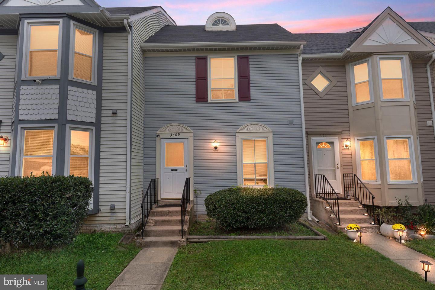 3409 CALEDONIA CIR, WOODBRIDGE, Virginia 22192, 3 Bedrooms Bedrooms, ,2 BathroomsBathrooms,Residential,For sale,3409 CALEDONIA CIR,VAPW2104854 MLS # VAPW2104854