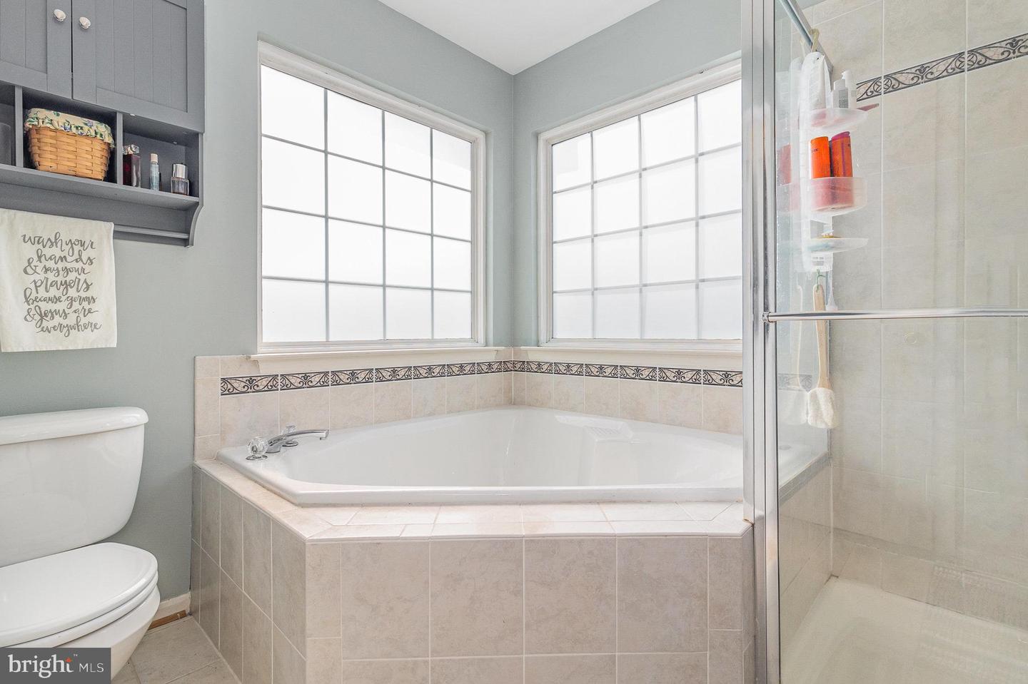 6152 NEWTON LN, BEALETON, Virginia 22712, 3 Bedrooms Bedrooms, ,2 BathroomsBathrooms,Residential,For sale,6152 NEWTON LN,VAFQ2018502 MLS # VAFQ2018502