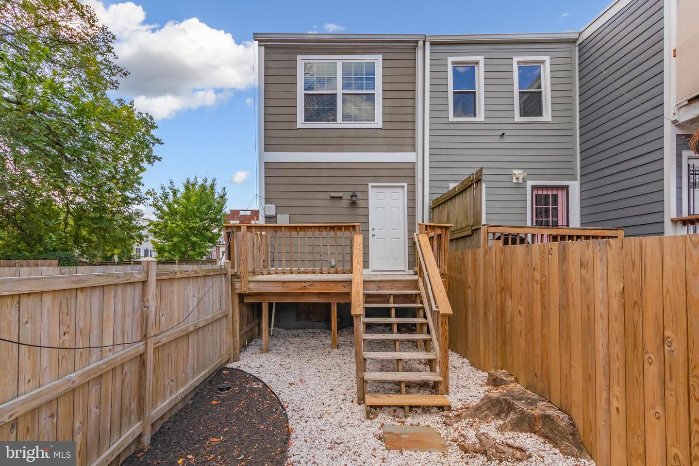 635 20TH ST NE, WASHINGTON, District Of Columbia 20002, 2 Bedrooms Bedrooms, ,1 BathroomBathrooms,Residential,For sale,635 20TH ST NE,DCDC2224844 MLS # DCDC2224844