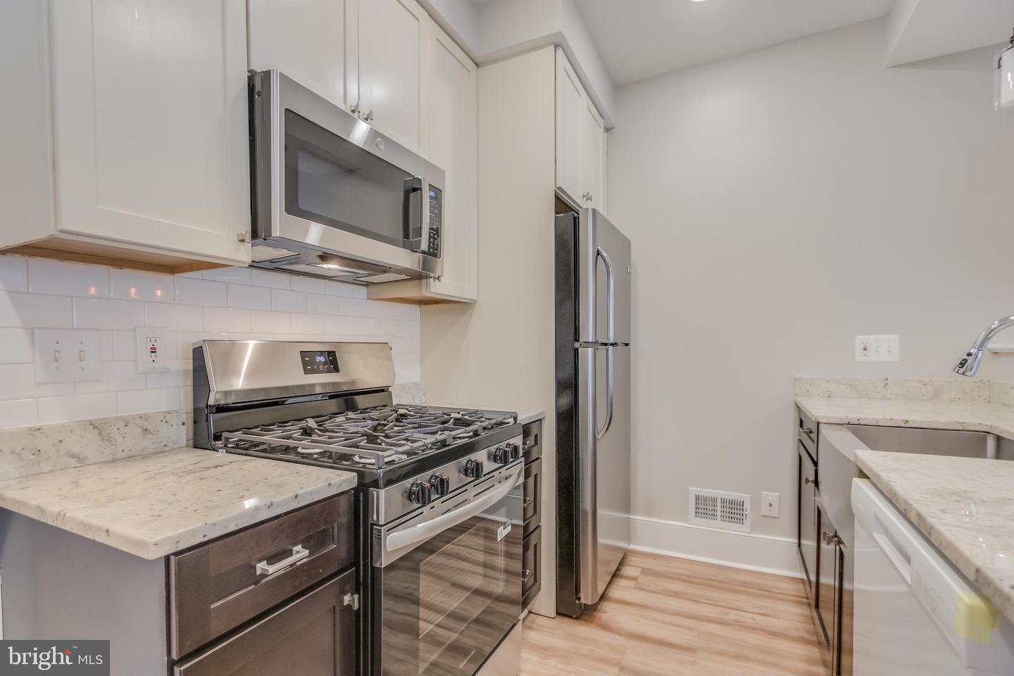 635 20TH ST NE, WASHINGTON, District Of Columbia 20002, 2 Bedrooms Bedrooms, ,1 BathroomBathrooms,Residential,For sale,635 20TH ST NE,DCDC2224844 MLS # DCDC2224844