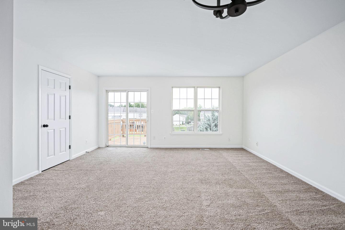 10028 GANDER CT, FREDERICKSBURG, Virginia 22407, 3 Bedrooms Bedrooms, ,2 BathroomsBathrooms,Residential,For sale,10028 GANDER CT,VASP2036510 MLS # VASP2036510