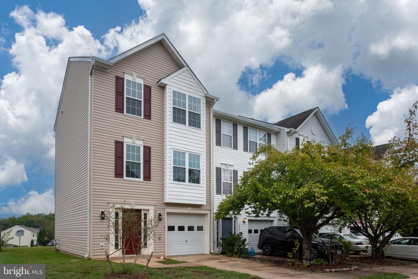 10028 GANDER CT, FREDERICKSBURG, Virginia 22407, 3 Bedrooms Bedrooms, ,2 BathroomsBathrooms,Residential,For sale,10028 GANDER CT,VASP2036510 MLS # VASP2036510