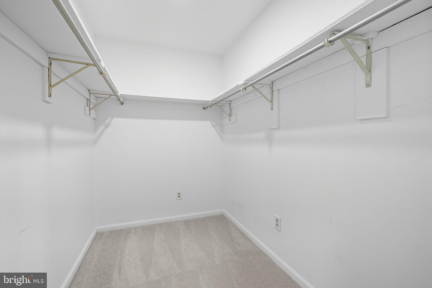 13111 ORLEANS ST, WOODBRIDGE, Virginia 22192, 5 Bedrooms Bedrooms, ,3 BathroomsBathrooms,Residential,For sale,13111 ORLEANS ST,VAPW2104820 MLS # VAPW2104820